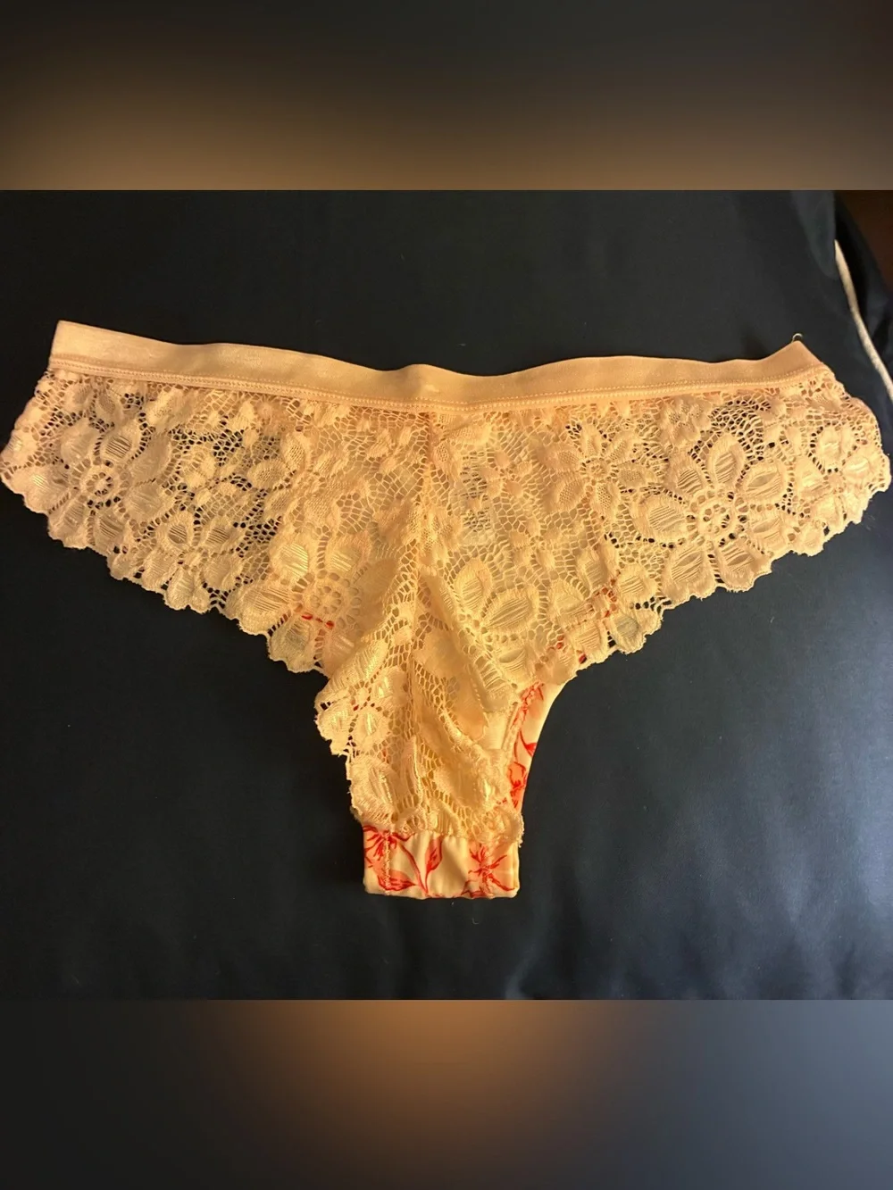 Set of 2 Bikinis Calvin Klein and Marilyn Monroe  - NEW